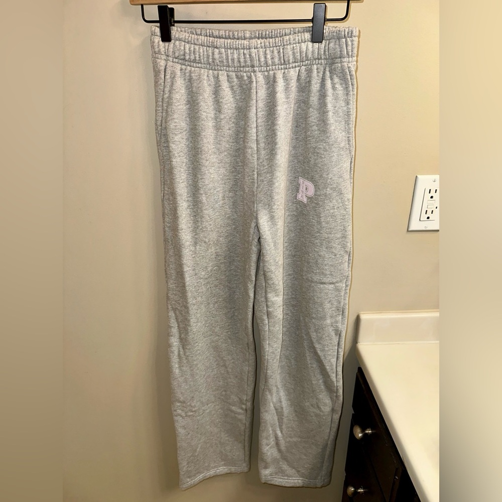 PINK Victoria’s Secret Gray Sweatpants Size XS